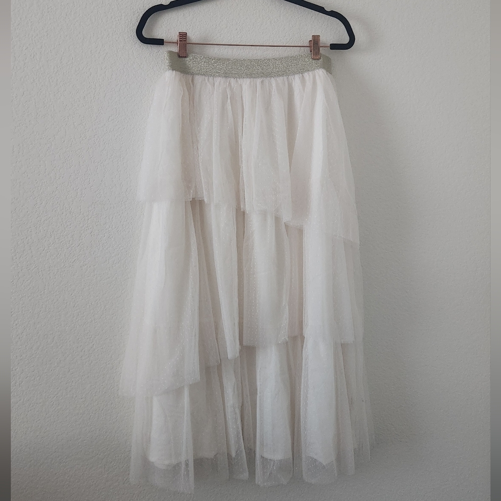 Asymmetrical Tiered Ruffle Tulle Skirt - Picture 4 of 4